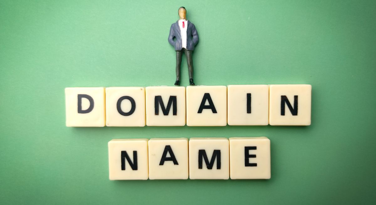 Whois Domain Lookup: Find Out Who Owns a Domain name in Australia